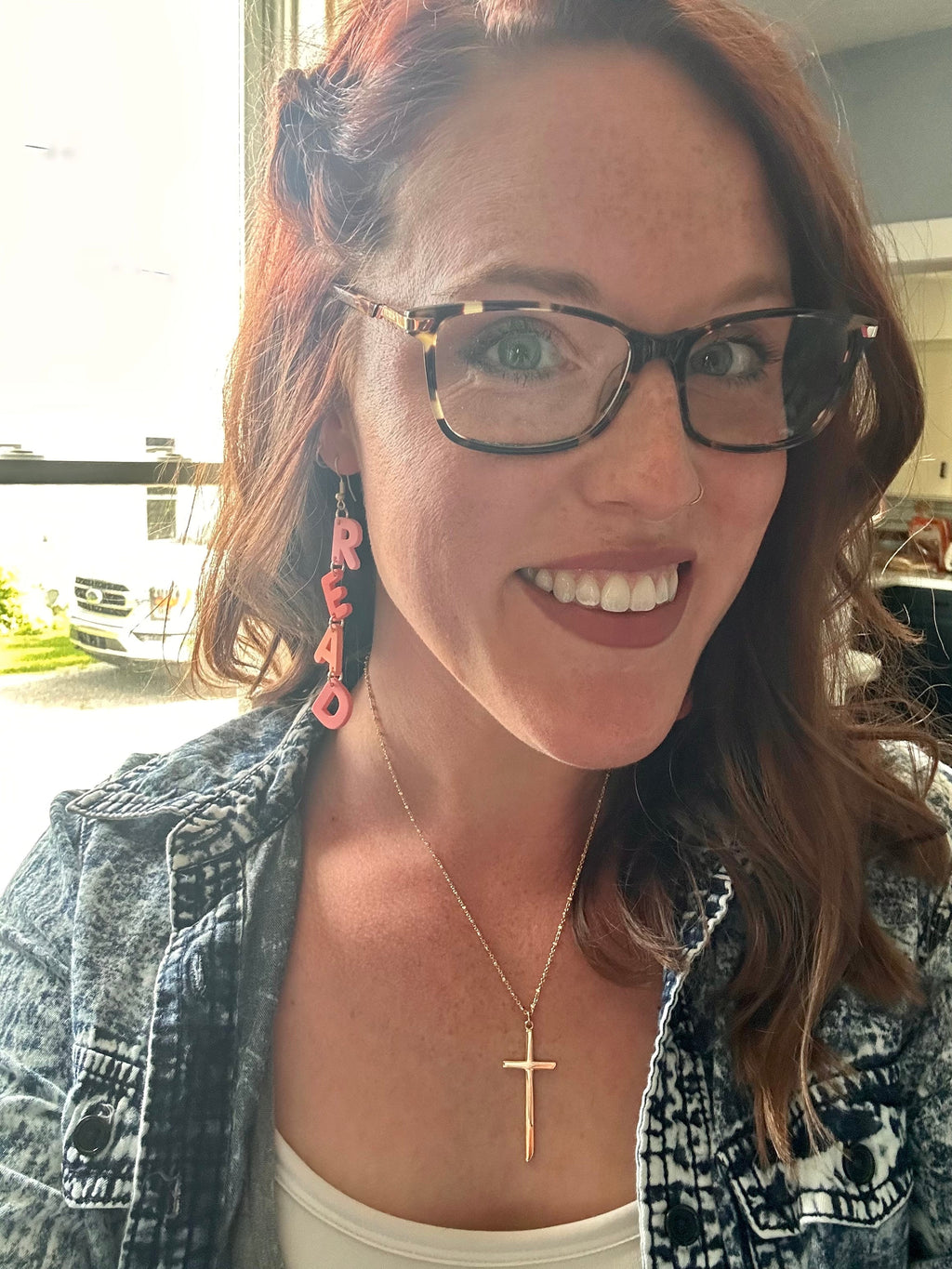 Adorable Pink R-E-A-D Earrings