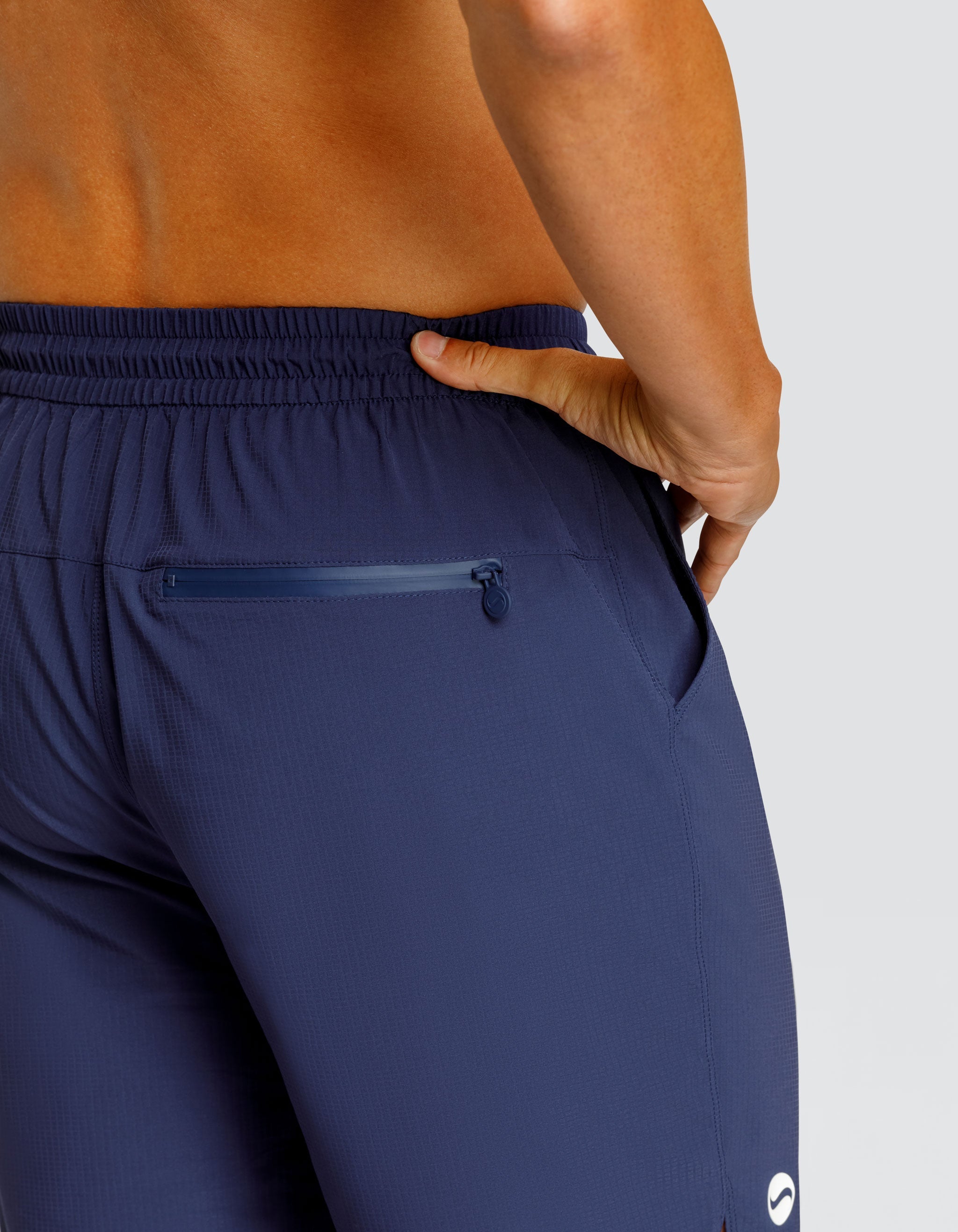 AARON 7" INSEAM SHORT - NAVY BLUE
