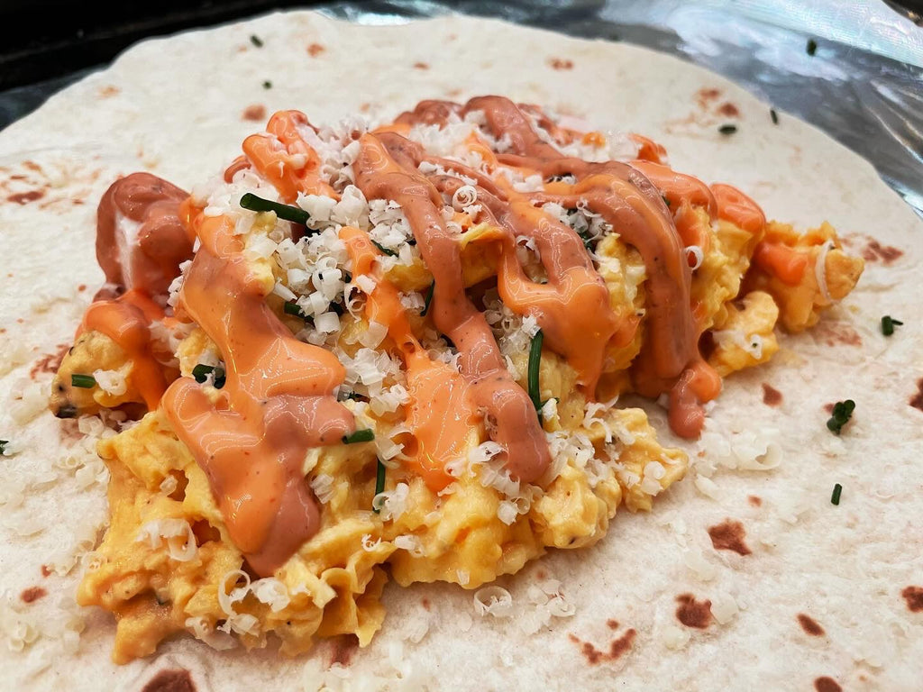 Sriracha Horseradish Garnishing Squeeze