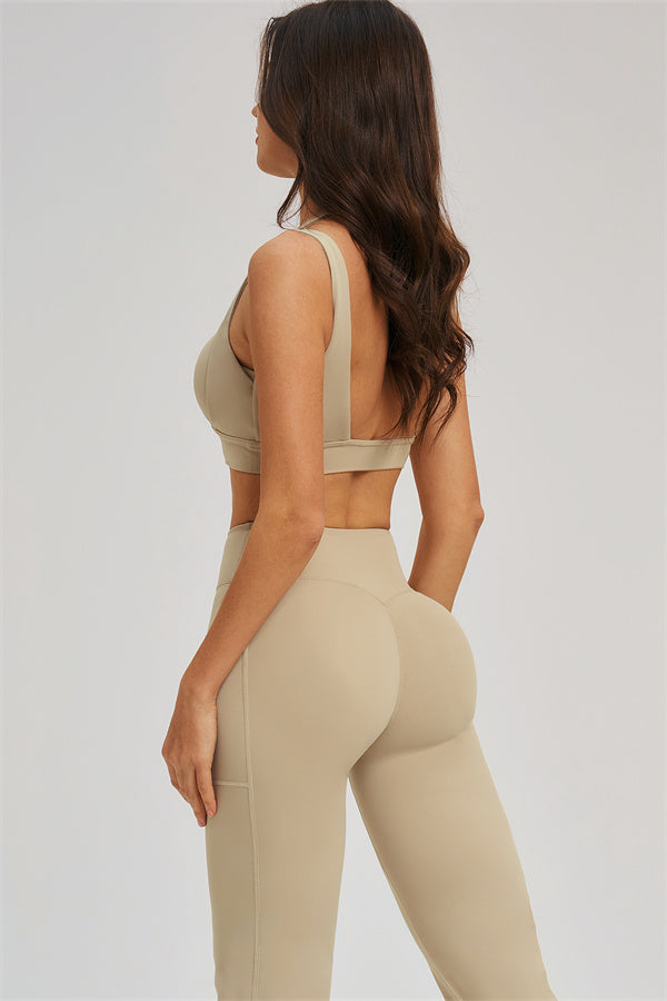 The Sizzle Sports Bra Flared Leggings 2-Piece Set
